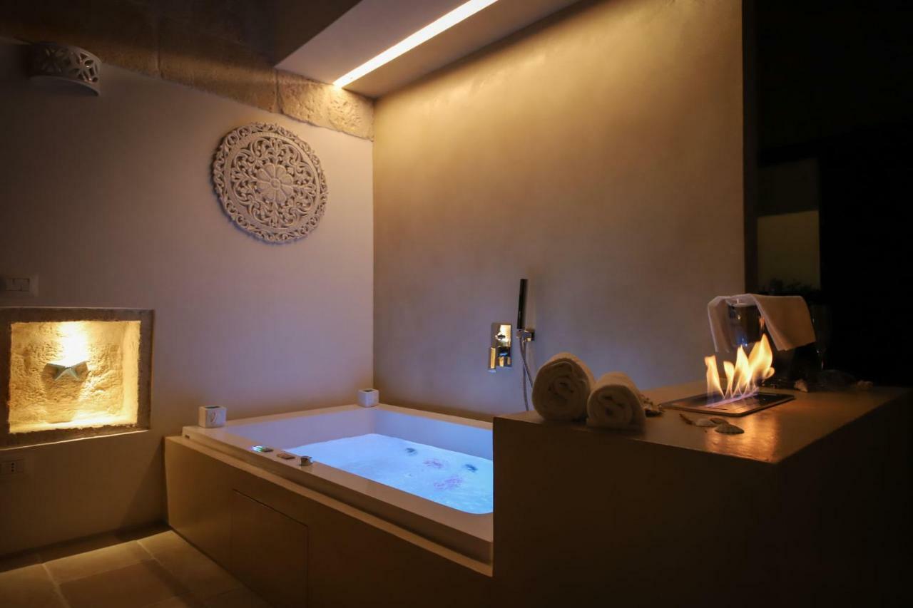 Suite 52 Monopoli Bagian luar foto